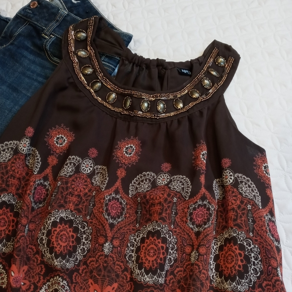 Apt. 9 SLeeveless Top - Picture 9 of 16